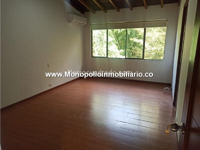 Casa de 4 alcobas en venta en Esmeralda, Envigado, 185 m² · foto 10 de 20