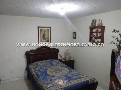 Apartamento en venta en Simon Bolivar, Medellín · foto 8 de 17