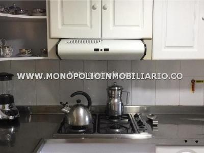 Apartamento de 3 alcobas en venta en Conquistadores, Medellín, 116 m² · foto 6 de 14
