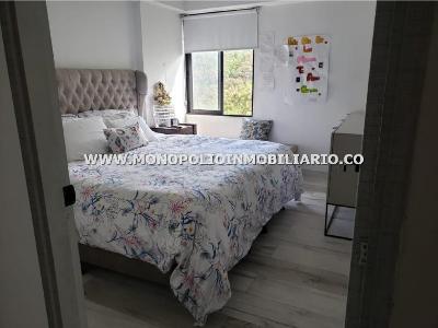 Apartamento de 4 alcobas en venta en Los Colores, Medellín, 125 m² · foto 6 de 13