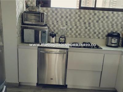 Apartamento de 4 alcobas en venta en Los Colores, Medellín, 125 m² · foto 7 de 13
