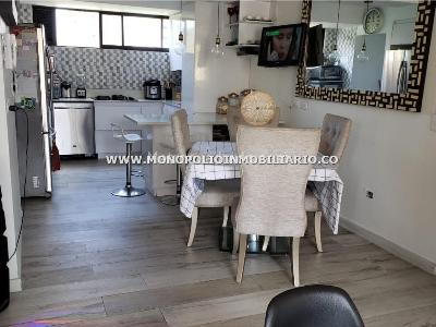 Apartamento de 4 alcobas en venta en Los Colores, Medellín, 125 m² · foto 8 de 13