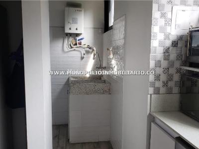 Apartamento de 4 alcobas en venta en Los Colores, Medellín, 125 m² · foto 13 de 13