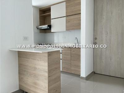 Apartamento de 3 alcobas en venta en Aves Maria, Sabaneta, 77 m² · foto 2 de 14