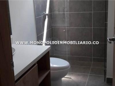 Apartamento de 3 alcobas en venta en El Poblado, Medellín, 95 m² · foto 8 de 8