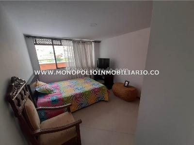 Apartamento de 2 alcobas en venta en Aves Maria, Sabaneta, 102 m² · foto 5 de 9