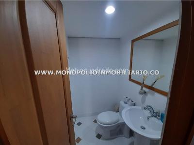 Apartamento de 2 alcobas en venta en Aves Maria, Sabaneta, 102 m² · foto 6 de 9