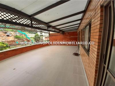 Apartamento de 2 alcobas en venta en Aves Maria, Sabaneta, 102 m² · foto 7 de 9