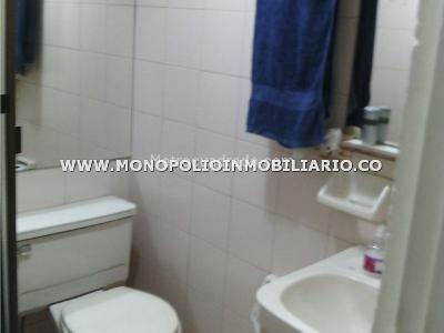 Apartamento en arriendo en Laureles, Medellín · foto 9 de 12