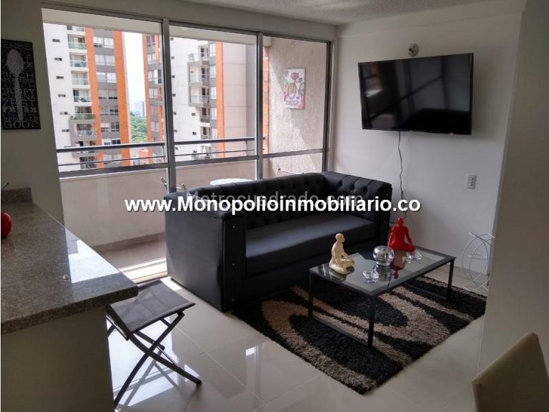 Apartamento Amoblado de 2 Alcobas en Los Colores (Piso 17)