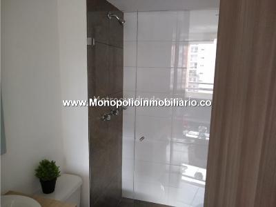 Apartamento en arriendo en Los Colores, Medellín · foto 3 de 14