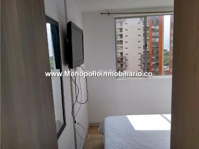 Apartamento en arriendo en Los Colores, Medellín · foto 11 de 14