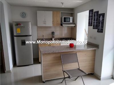 Apartamento en arriendo en Los Colores, Medellín · foto 14 de 14