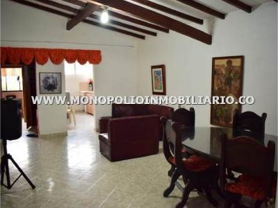 Casa de 3 alcobas en venta en Buenos Aires, Medellín, 70 m² · foto 9 de 9