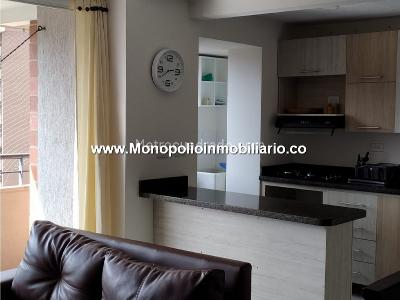 Apartamento de 3 alcobas en venta en San German, Medellín, 70 m² · foto 3 de 20