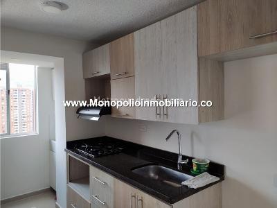 Apartamento de 3 alcobas en venta en San German, Medellín, 70 m² · foto 6 de 20