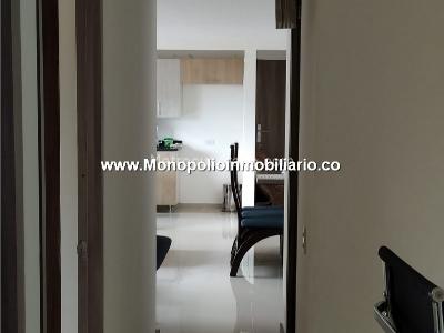 Apartamento de 3 alcobas en venta en San German, Medellín, 70 m² · foto 8 de 20
