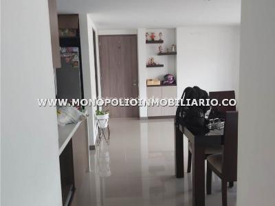 Apartamento de 4 alcobas en venta en San Jose, Sabaneta, 139 m² · foto 4 de 15