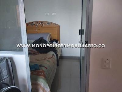 Apartamento de 4 alcobas en venta en San Jose, Sabaneta, 139 m² · foto 7 de 15