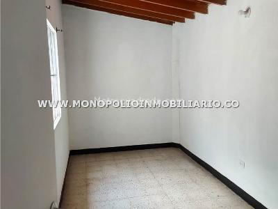 Casa de 5 alcobas en venta en Calasanz, Medellín, 334 m² · foto 5 de 19