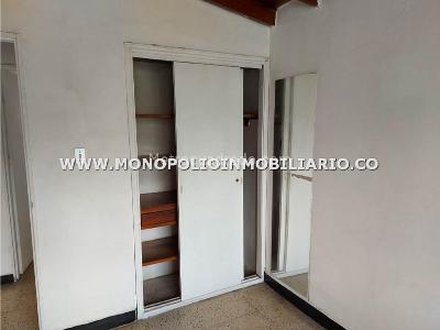 Casa de 5 alcobas en venta en Calasanz, Medellín, 334 m² · foto 6 de 19