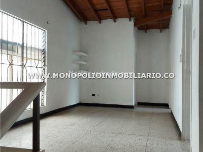 Casa de 5 alcobas en venta en Calasanz, Medellín, 334 m² · foto 12 de 19
