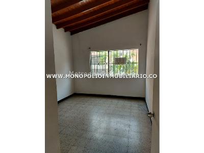 Casa de 5 alcobas en venta en Calasanz, Medellín, 334 m² · foto 17 de 19