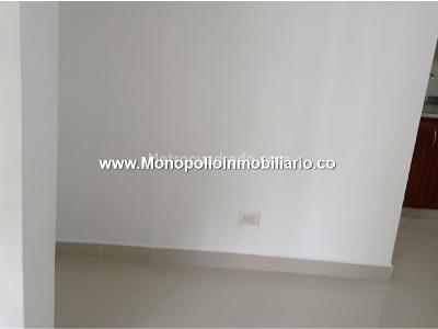 Apartamento de 3 alcobas en arriendo en El Velodromo, Medellín, 85 m² · foto 5 de 18