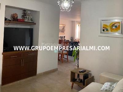 Apartamento de 3 alcobas en venta en El Poblado, Medellín, 137 m² · foto 7 de 20