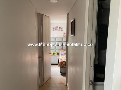 Apartamento de 3 alcobas en venta en Guayabo, Itagüí, 67 m² · foto 16 de 20
