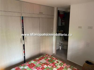 Apartamento de 3 alcobas en venta en Guayabo, Itagüí, 67 m² · foto 5 de 20