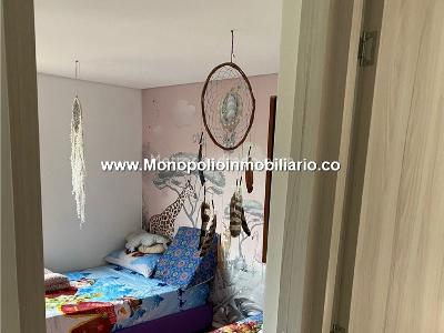 Apartamento de 3 alcobas en venta en Guayabo, Itagüí, 67 m² · foto 8 de 20