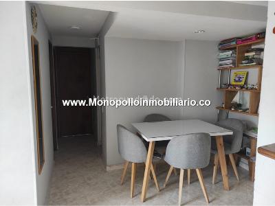 Apartamento en venta en El Chagualo, Medellín · foto 2 de 4