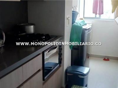 Apartamento de 3 alcobas en venta en Niquia, Bello, 65 m² · foto 3 de 12