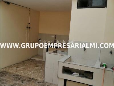 Casa en arriendo en Prado Centro, Medellín · foto 19 de 20