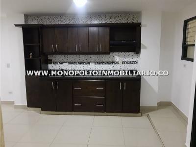 Apartamento de 3 alcobas en venta en Cabañas, Bello, 109 m² · foto 2 de 20