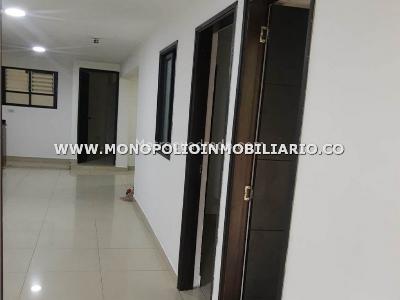 Apartamento de 3 alcobas en venta en Cabañas, Bello, 109 m² · foto 6 de 20