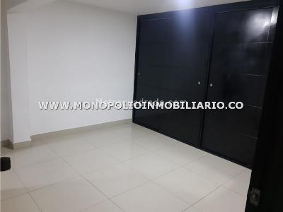 Apartamento de 3 alcobas en venta en Cabañas, Bello, 109 m² · foto 7 de 20