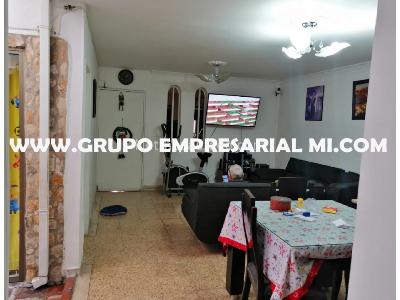 Casa de 3 alcobas en venta en Belen, Medellín, 107 m² · foto 3 de 11