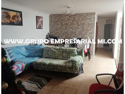 Casa de 3 alcobas en venta en Belen, Medellín, 107 m² · foto 8 de 11