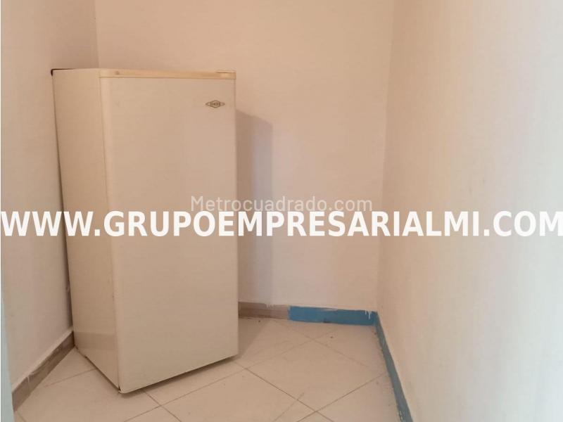 Apartamento Dúplex Amoblado de 1 Alcoba en Arriendo en Guatapé (El Peñol) - 4