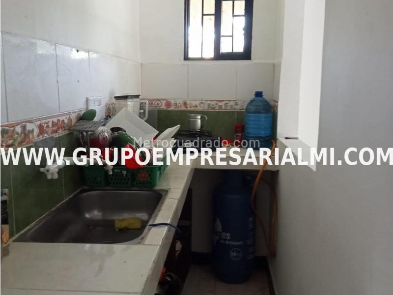 Apartamento Dúplex Amoblado de 1 Alcoba en Arriendo en Guatapé (El Peñol) - 5