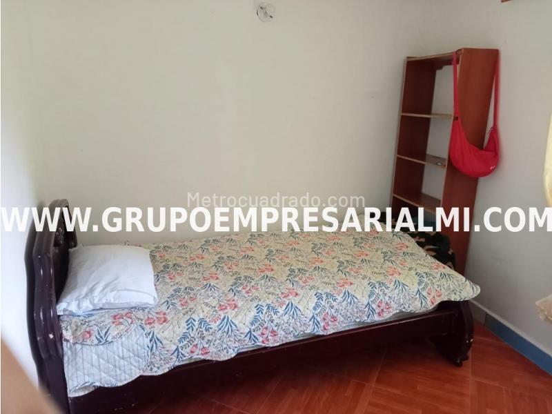 Apartamento Dúplex Amoblado de 1 Alcoba en Arriendo en Guatapé (El Peñol) - 6