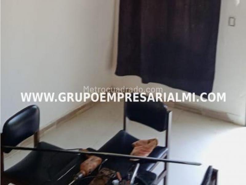 Apartamento Dúplex Amoblado de 1 Alcoba en Arriendo en Guatapé (El Peñol) - 8