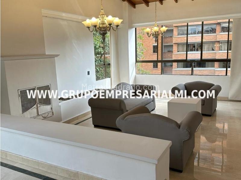 Luxurious 4BR Penthouse with Jacuzzi in El Poblado - 5