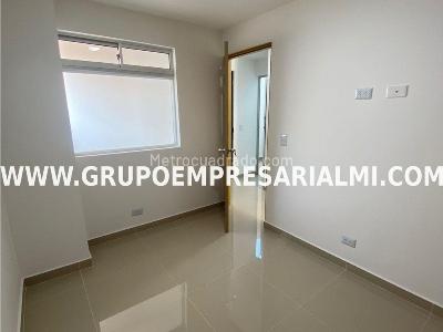 Apartamento en venta en La America, Medellín · foto 9 de 20