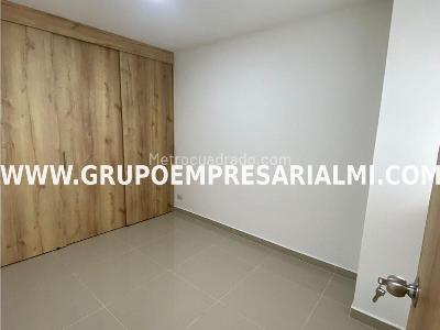 Apartamento en venta en La America, Medellín · foto 10 de 20