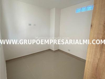 Apartamento en venta en La America, Medellín · foto 12 de 20