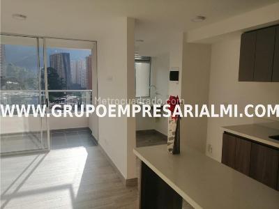 Apartamento de 3 alcobas en venta en La Doctora, Sabaneta, 73 m² · foto 2 de 16