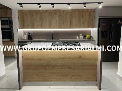Casa de 4 alcobas en venta en El Poblado, Medellín, 360 m² · foto 3 de 20